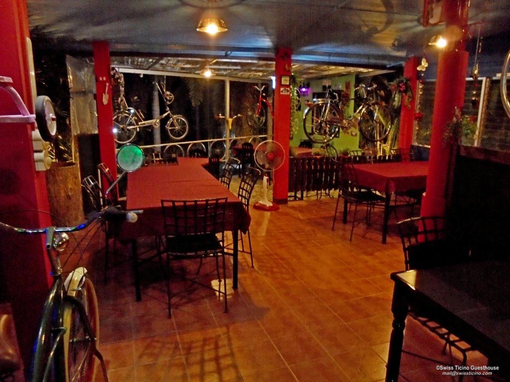 Mae Wang Swiss Ticino Guesthouse & Restaurant מראה חיצוני תמונה
