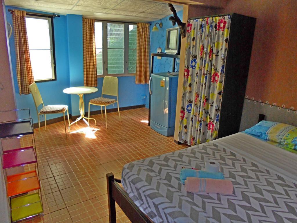 Mae Wang Swiss Ticino Guesthouse & Restaurant מראה חיצוני תמונה